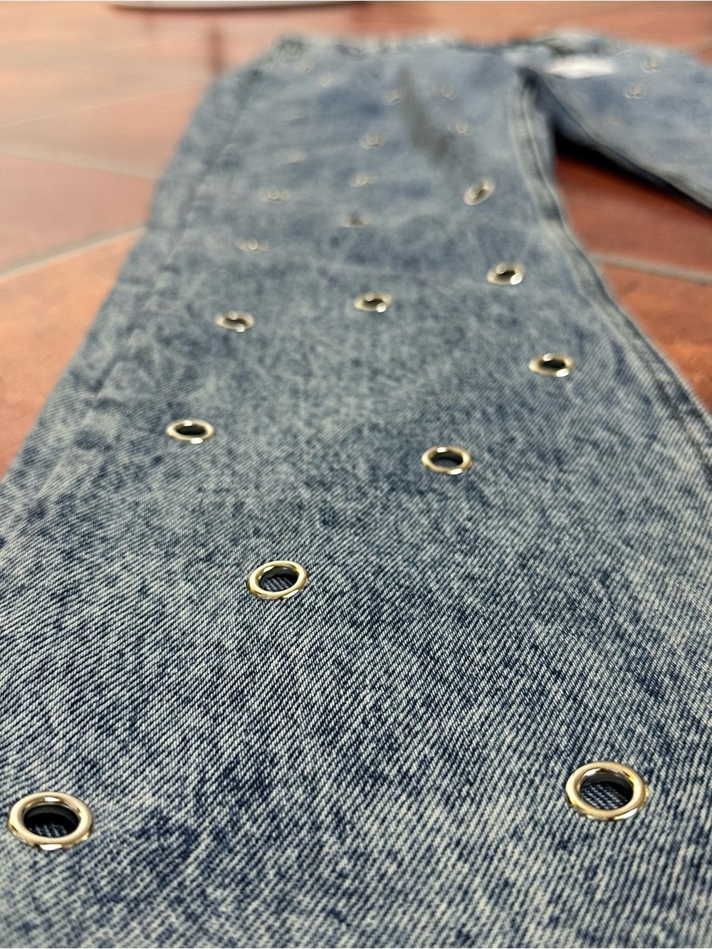 NWT OnTwelfth Grommet Detail Denim Jeans